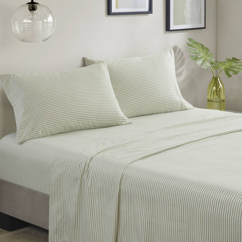 Full Green and Grey Microfiber Reversible Bed in a Bag Set
