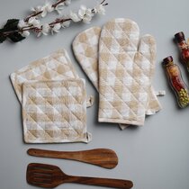 Wayfair, Grey Potholders & Oven Mitts, Up to 70% Off Until 11/20