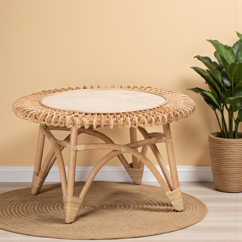 Table basse en rotin naturel de style bohémien Bay, H 17,66 po x l 30,78 po x P 30,74 po
