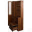 Armoire de cuisine avec tablettes coulissantes à plusieurs niveaux, rangement de ferme à 3 portes pour un espace de vie organisé et une utilisation efficace de l'espace.