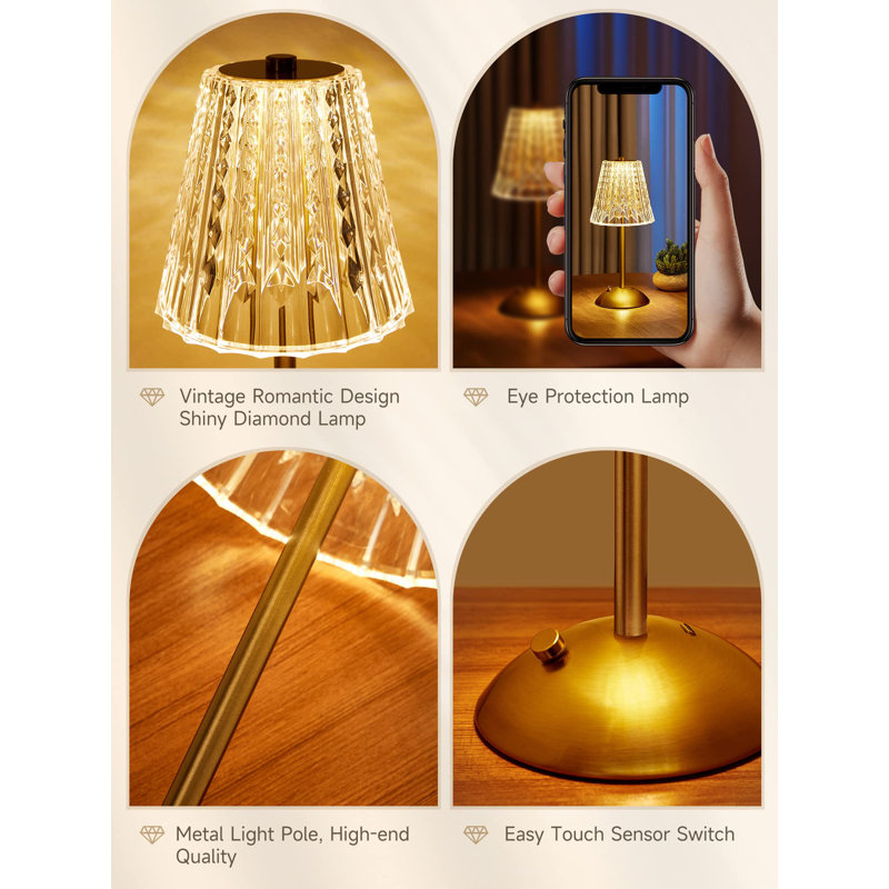 Lampe de table en métal Kutsal