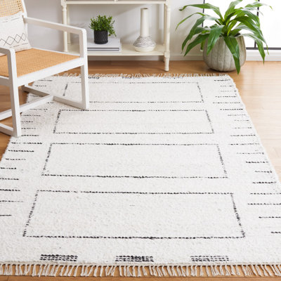 Anahlia Hand Woven Cotton Geometric Rug