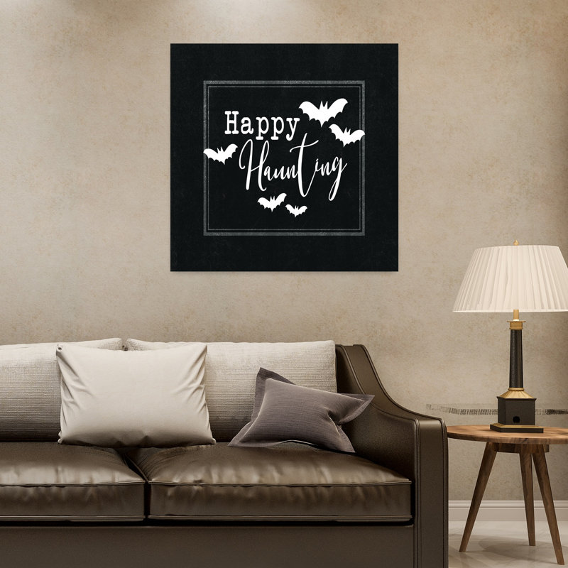 Happy Haunting I, art contemporain de chauve-souris, H 32 po x l 32 po