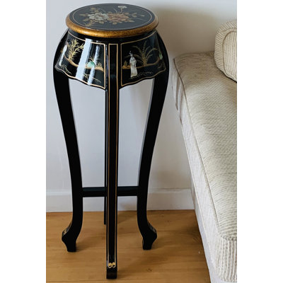Morelia Plant Stand