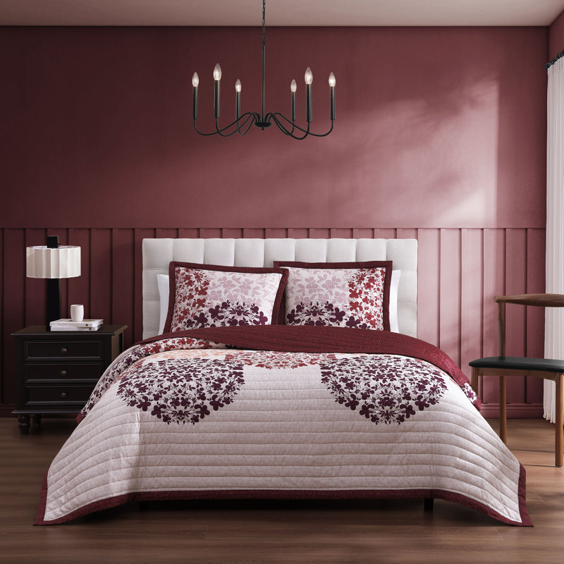 Full Red Cotton Reversible Bedspread Set