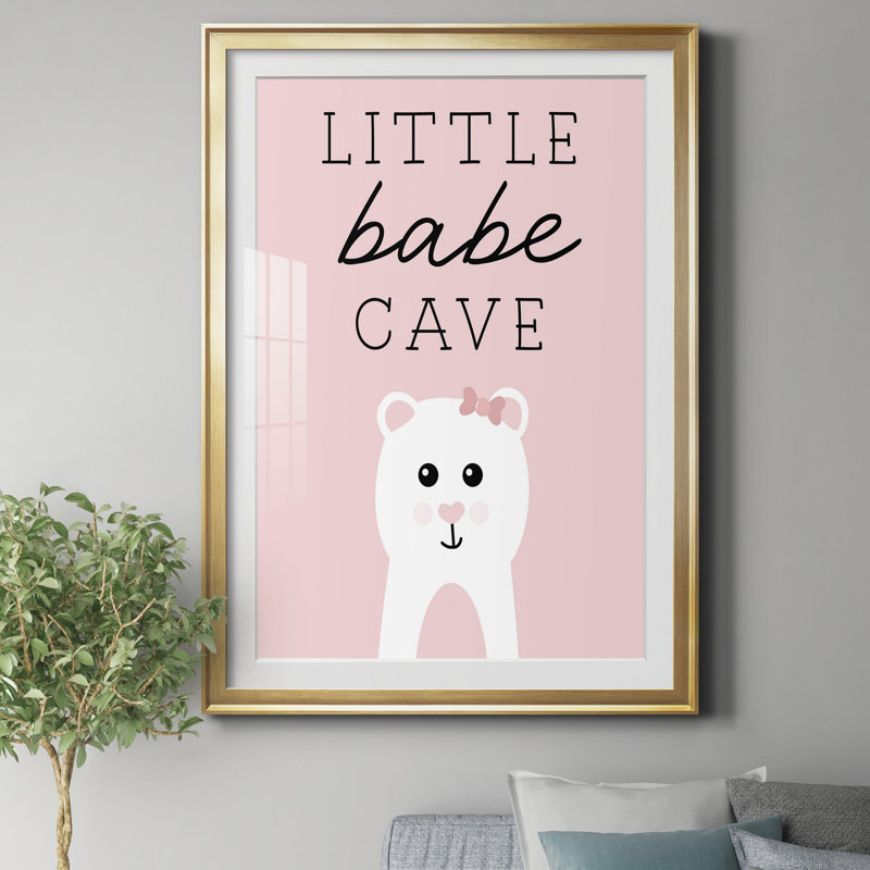 Little Babe Cave - Reproduction d'art graphique sur papier encadré, H 22,5 po x l 30,5 po x P 1,5 po, Cadre doré