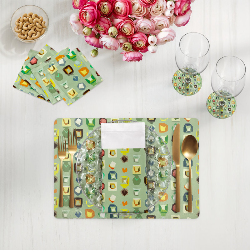 Color Pop Andre Pebble 17.5" Vinyl Placemat, Green