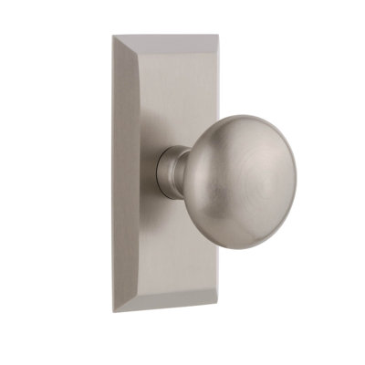 Assiette courte Grandeur Fifth Avenue avec bouton Fifth Avenue