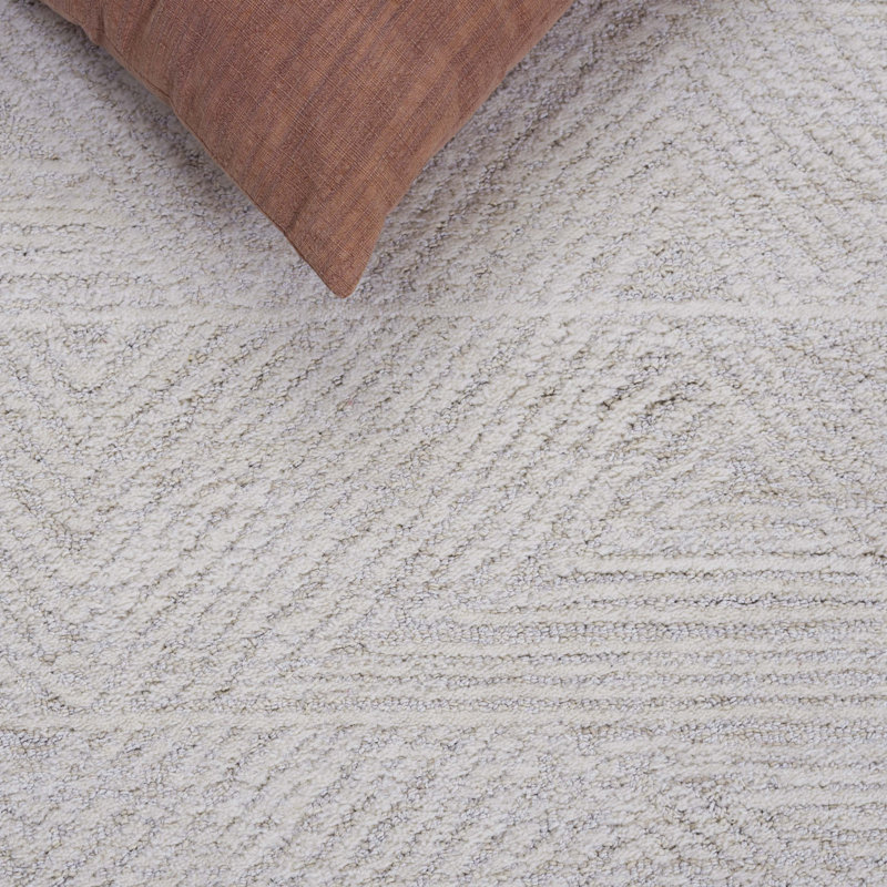 Eulamae Ebony Hand Tufted Wool/Cotton Geometric Rug in Ivory/Beige, Rectangle 5' x 8'