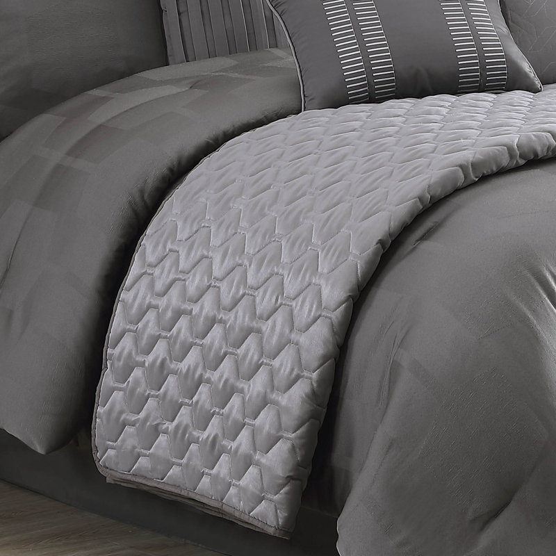 Gilmore Gray Microfiber Queen Comforter Set