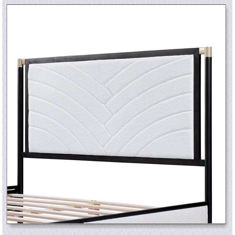 Lit avec tête de lit en tissu blanc, cadre argent champagne et noir