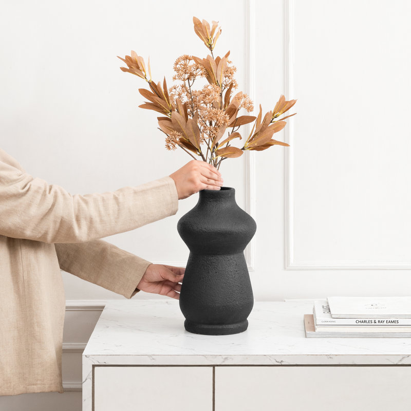 Vase de table en terre cuite noir - Décoration moderne faite à la main pour fleurs séchées décoratives