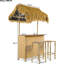 Table de bar d'extérieur de style hawaïen, protégée par un auvent en gazon synthétique, fabriquée en bois, pieds réglables pour terrain irrégulier, avec rangement et auvent inclus.