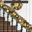 Guirlande de Noël artificielle 6 pi avec lumières, pommes de pin, baies, boules dorées pour porte d'entrée de foyer d'escalier, or
