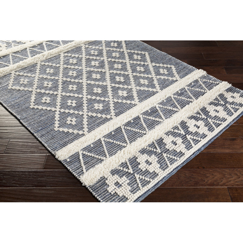 Stauffer Oriental Indoor Rug, Rectangle 8' x 10'