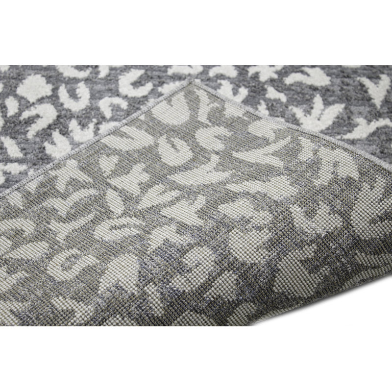 Tapis gris, Rectangle 8 pi 6 po x 11 pi 6 po