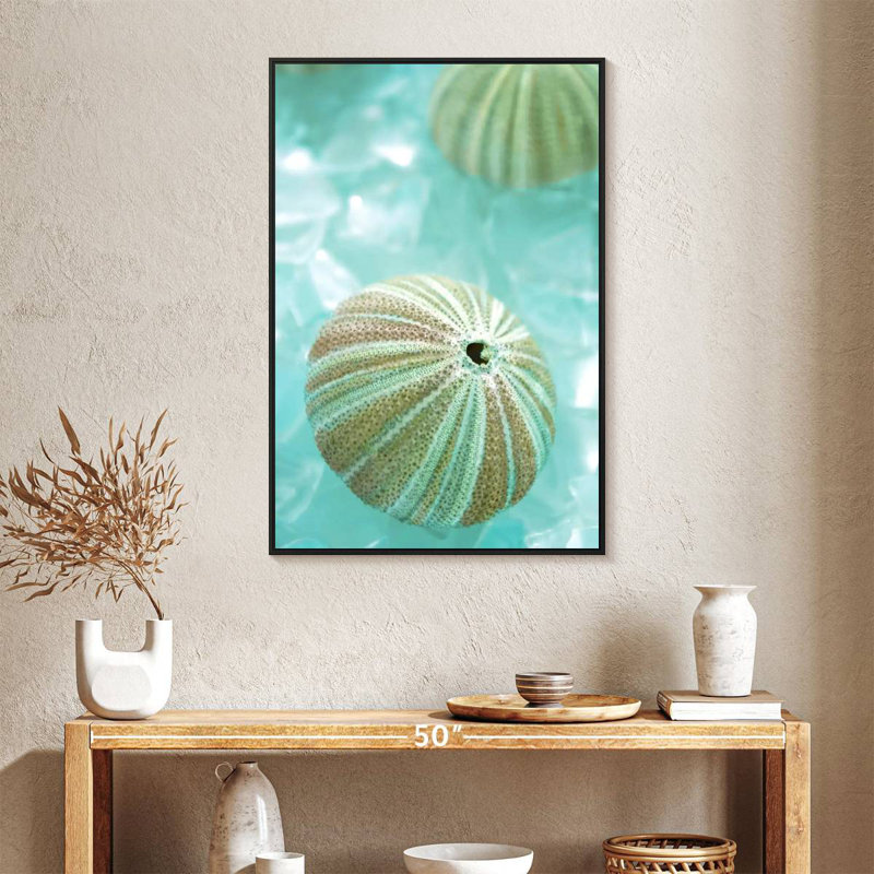Verre de mer IV, 25 po x 37 po, Cadre flottant noir