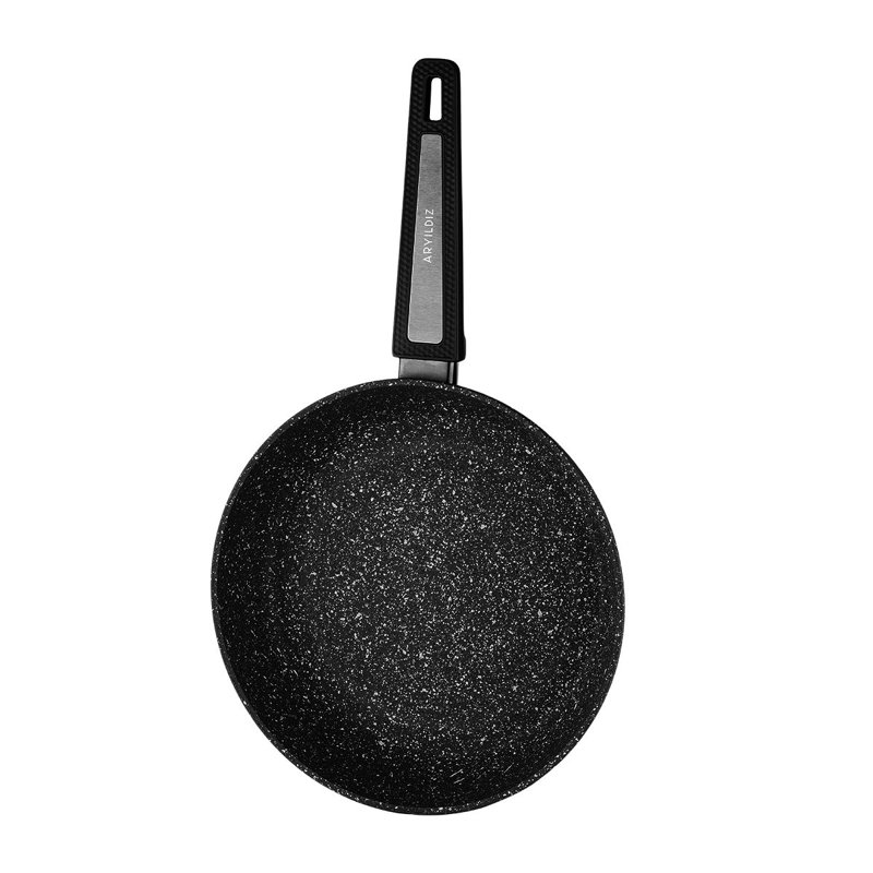 Ensemble de casseroles, Pierre noire
