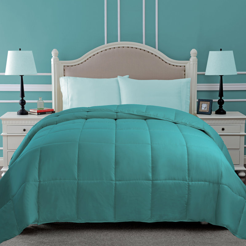 Classic All Season Reversible Medium Weight Hypoallergenic Down Alternative Comforter, Turquoise, Twin