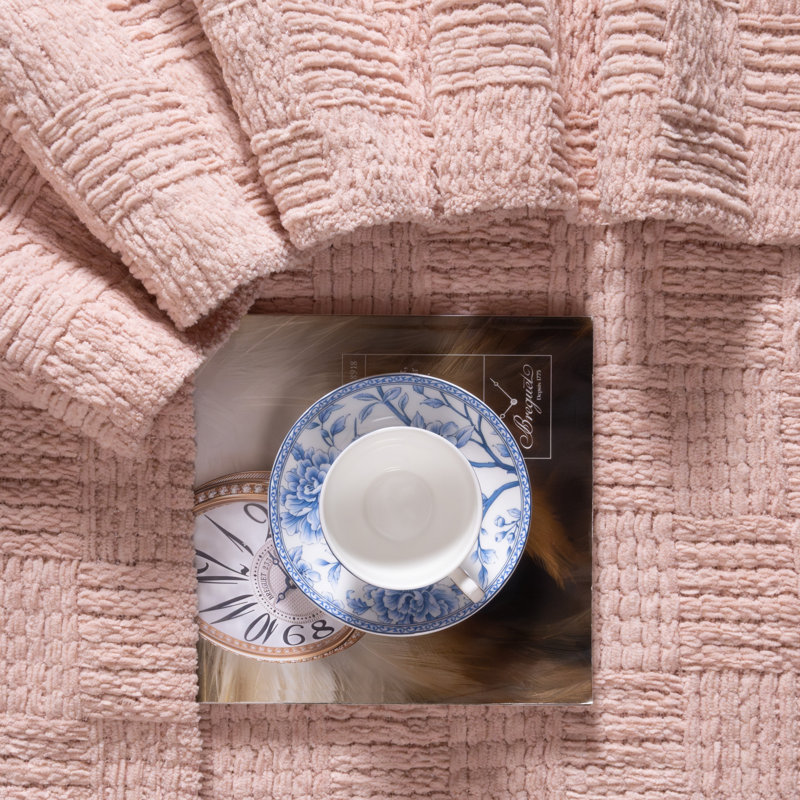 Jeté de panier Kathy Ireland, Rosé