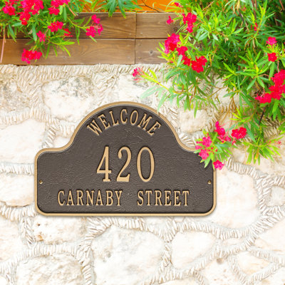 Plaque d'adresse murale Lexy Welcome 2 Line