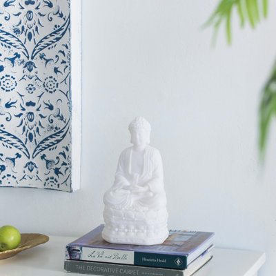 Ensemble de 1 statue de Bouddha assis blanc, résine de 11,8 pouces et figurine décorative en mélange de pierre pour une décoration d'inspiration mondiale
