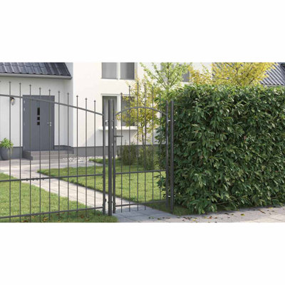 Double Gate with Lock