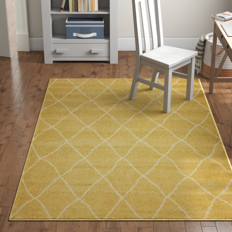Tapis jaune à motif géométrique arrière, Rectangle 4 pi 1 po x 6 pi 1 po