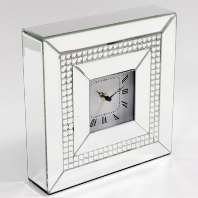 Analogue Quartz Controlled Tabletop Clock in Silver