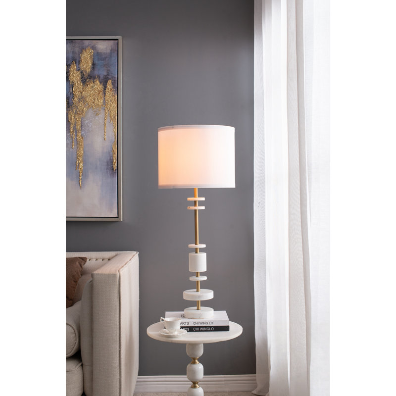 Casella with sturdy base