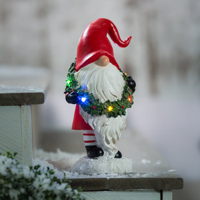 Gnome dans la statuaire des neiges