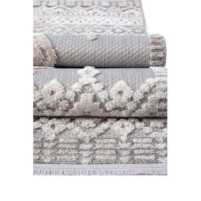 Granby Geometric and Trellis Indoor / Outdoor Area Rug
