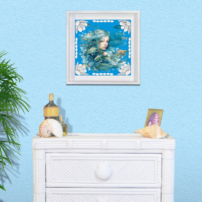 Fini Art-Nautical Maiden dans une boîte ombre blanche