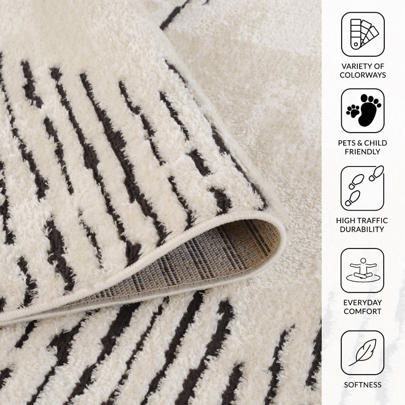 Lenamae Moraccan White Power-Loom Area Rug, Rectangle 2' x 3'