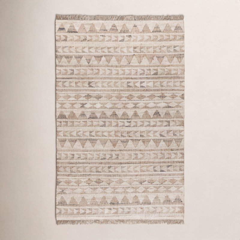 Camille Geometric Indoor Rug, Rectangle 2' x 3'