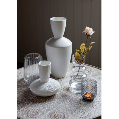 Kiri Handmade Ceramic Table Vase