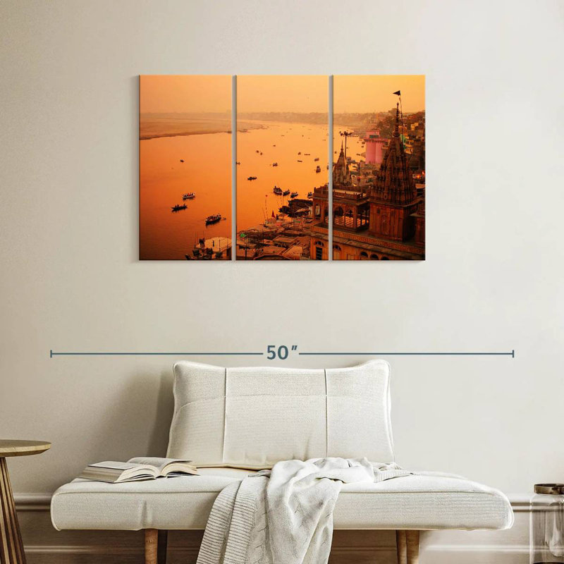 Sebbie Hazy Varanasi Sunset, H 24 po x l 38 po