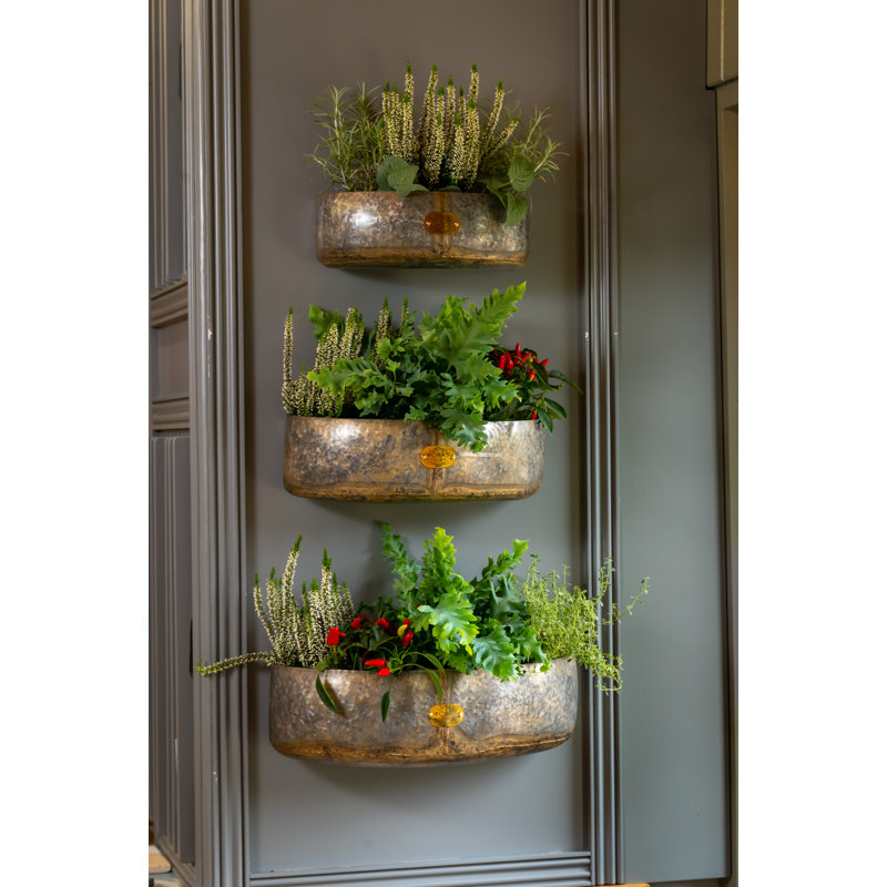 Gaillard Metal Planter