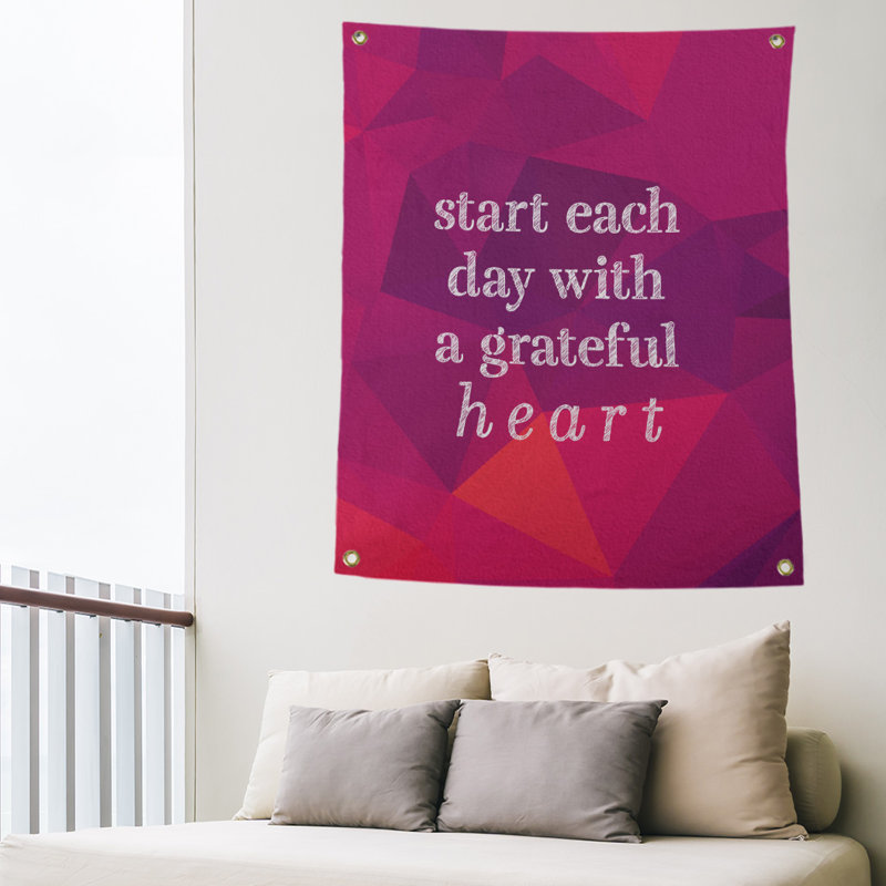 Tapisserie à citation de polyester en faux pierres de polyester, H 36 po x l 26 po, Rubellite