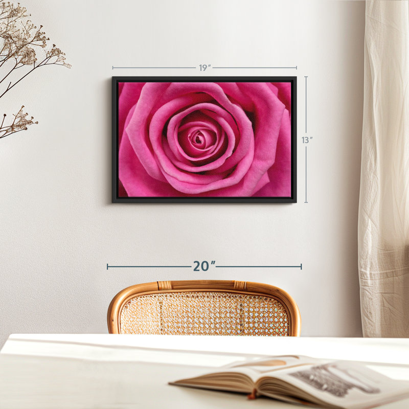 Impression sur toile rose vif, H 13 po x l 19 po