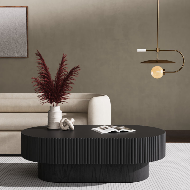 Table basse rectangulaire en bois massif cannelé 45 po Alethia, Noir mat