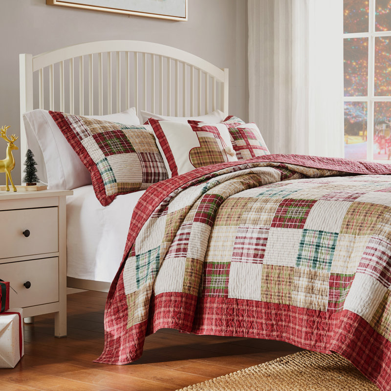 Oxford King Red Cotton Reversible Quilt Set