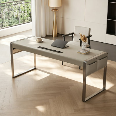 High-end and light luxury office desk
