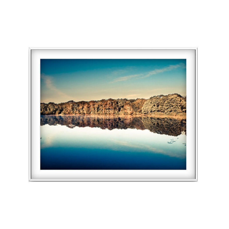 Francis Augustine Hampton Pond - photographie, Papier avec cadre blanc, Blanc, H 24 po x l 36 po x P 0,8 po