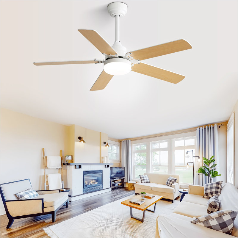 Ventilateur de plafond encastré moderne de 42 pouces avec lumière DEL et télécommande, moteur à courant continu réversible en blanc classique
