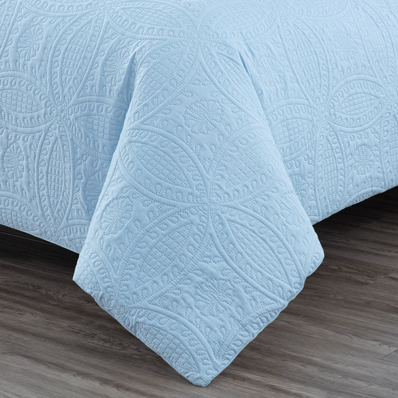 Chambray Blue Queen Microfiber 7-Piece Bed in a Bag Set
