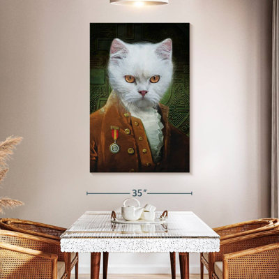 Chat Ketti en vêtements
