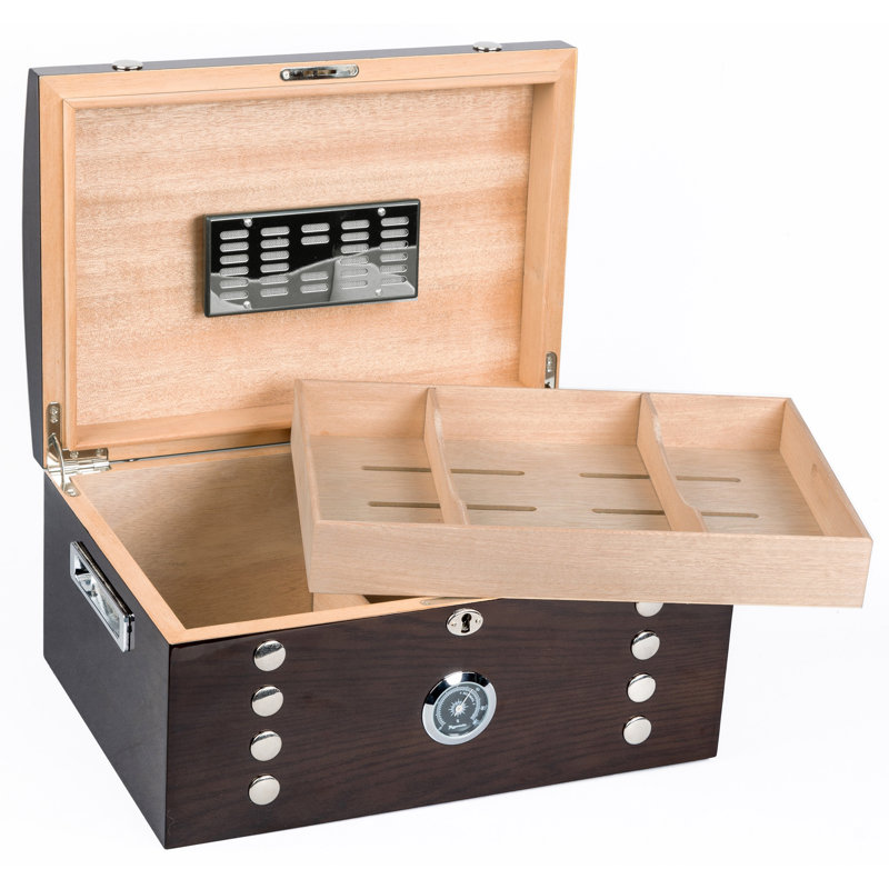 Iadrik Wood Cigar Humidor