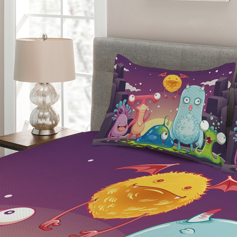 Coverlet, King Bedspread + 2 Shams