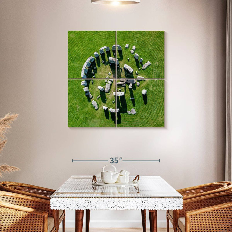 Nicci Stonehenge d'en haut, H 38 po x l 38 po